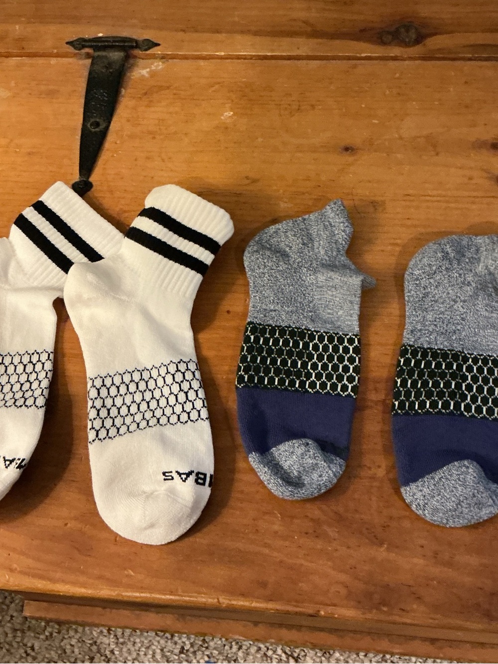 Bombas no show and ankle socks size large never worn delivered as pictured